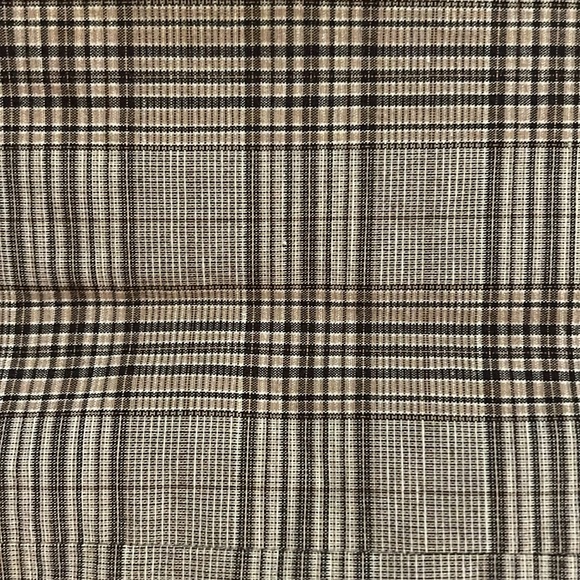 BCBG Max Azria knee-length belted plaid skirt with flounced back, size 2 - Picture 3 of 7